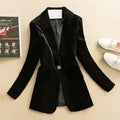 Versatile golden velvet blazer, perfect for professional and evening wear.