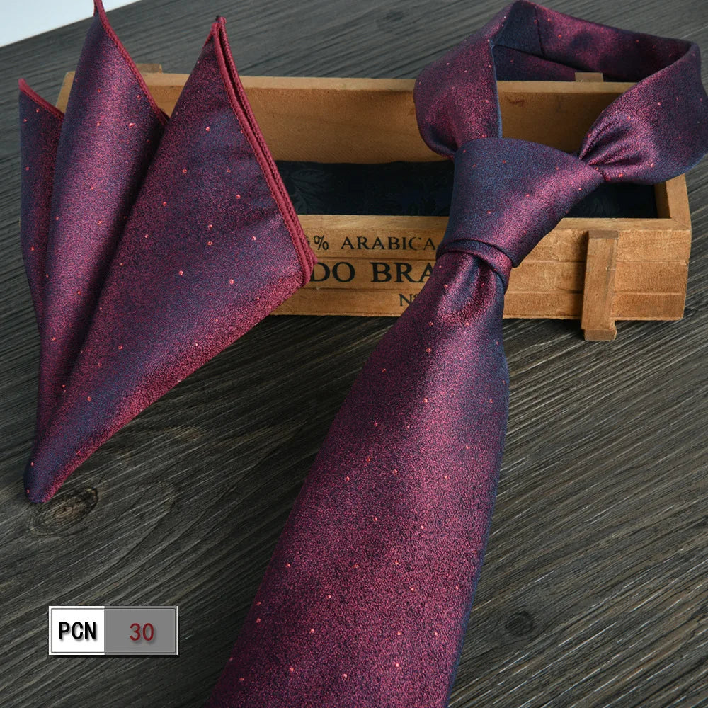 High-quality wine-red tie set for lasting impressions.