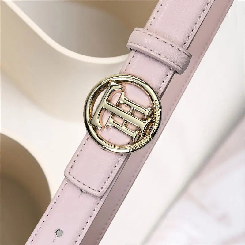 Stylish women's belt showcasing curve-enhancing design.