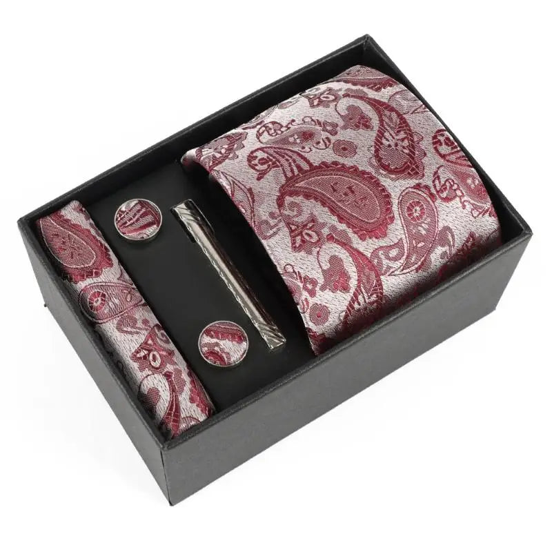 Versatile navy silk tie, suitable for corporate events and weddings.