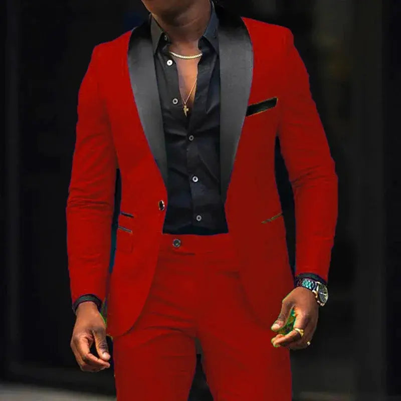 Model confidently walking in the seamless suit set, embodying elegance.
