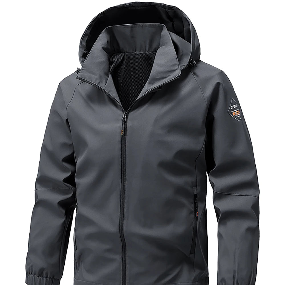 Detail of the adjustable drawstrings on the trousers of the Urban Escape Set for a customizable fit.