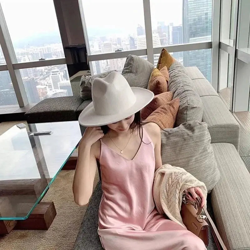 Lightweight grey fedora perfect for outdoor weddings and casual meet-ups.