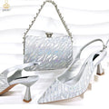Versatile gold clutch with a chic design, ideal for parties and events.