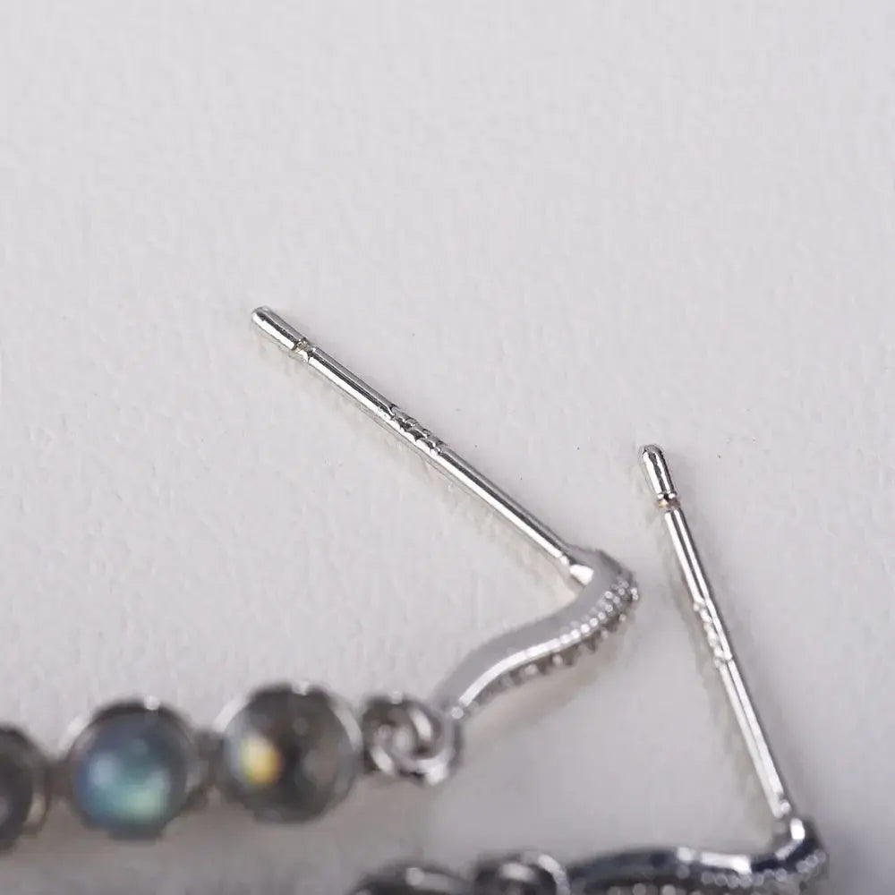 Labradorite Silver Earrings displaying dynamic shimmer and graceful geometry for a sophisticated look.