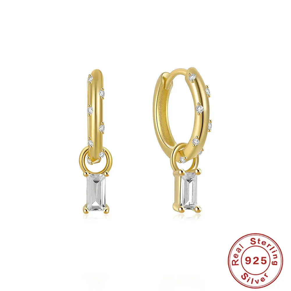 Gift-ready silver earrings ideal for anniversaries and engagements.