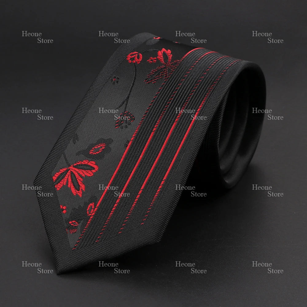 Evening accessory tie in luxurious purple and black, perfect for weddings.