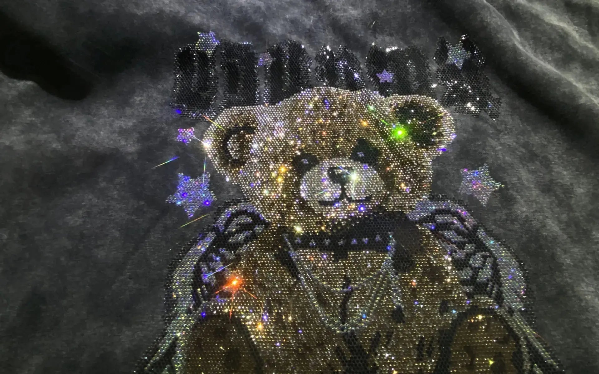 Stylish winter outfit with a loose design for freedom of movement and breathability.