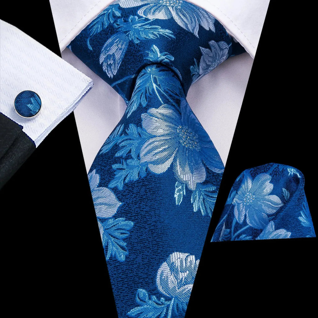 Luxurious paisley tie set featuring vibrant colors for holiday events.