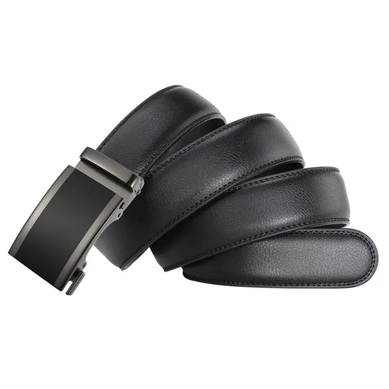 Close-up of premium split leather showcasing the refined texture of the luxe leather belt.