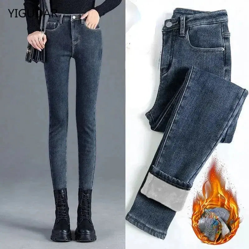 Close-up of the durable fabric of sculpted comfort jeans showcasing stretch.