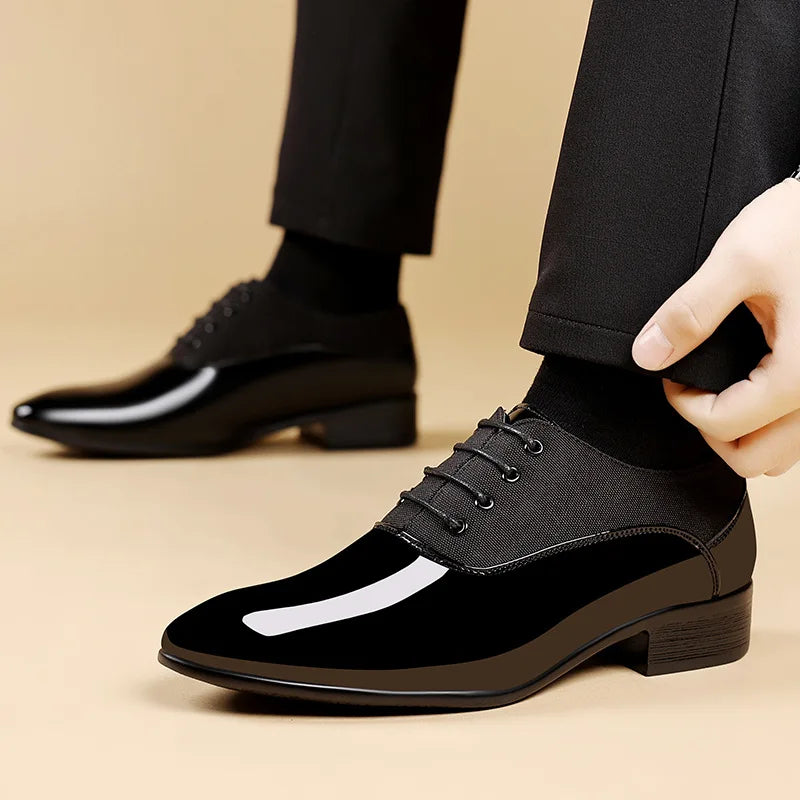 Elegant pointed toe design of men's patent oxfords perfect for formal occasions.