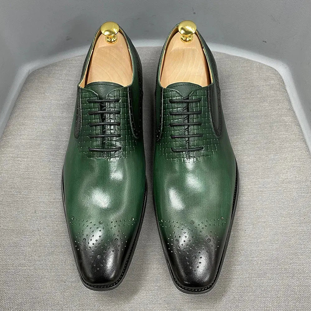 Shoe horn and extra laces included with Daniel Wafer Oxfords.