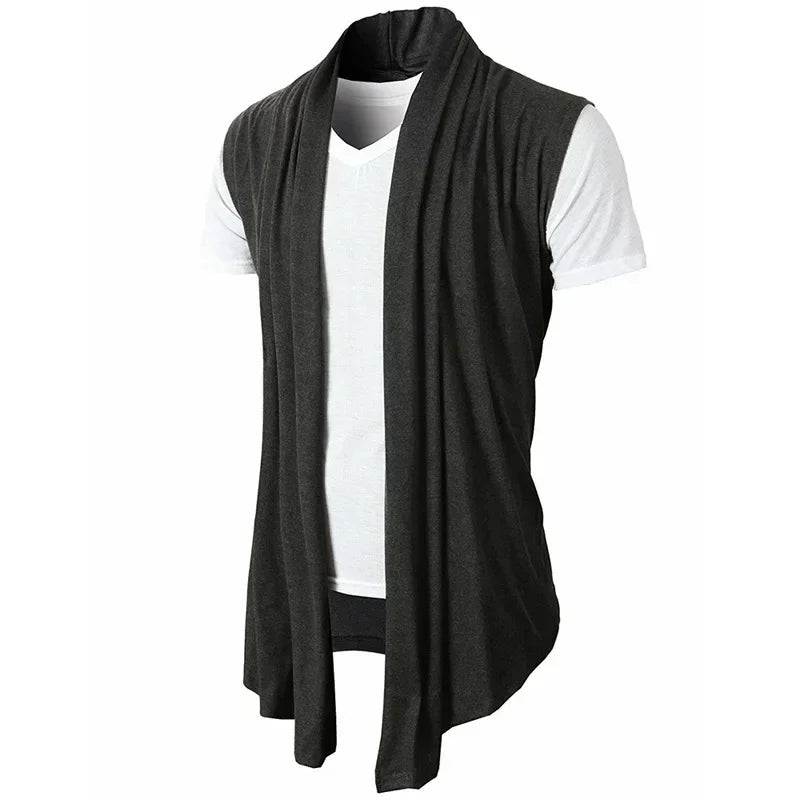 Model transitioning between seasons in the sleeveless vest, illustrating its adaptability and style.