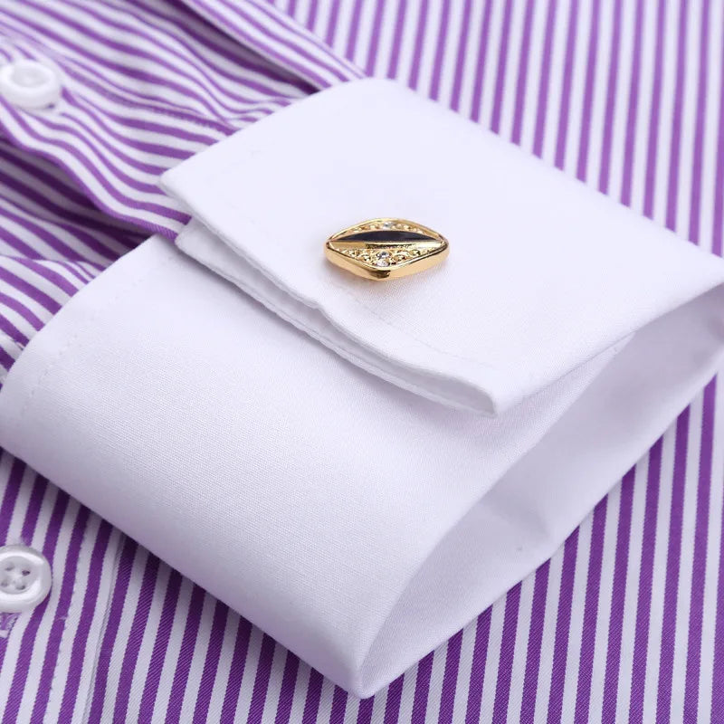 Formal business shirt with functional chest pocket and elegant French cuff sleeves