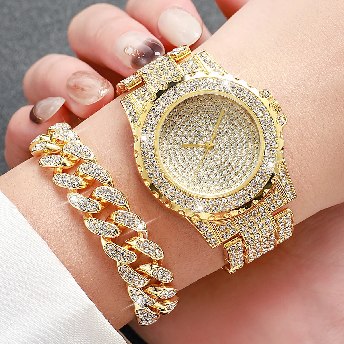 Elegant gold bracelet set featuring full-cut diamonds for a luxurious touch.
