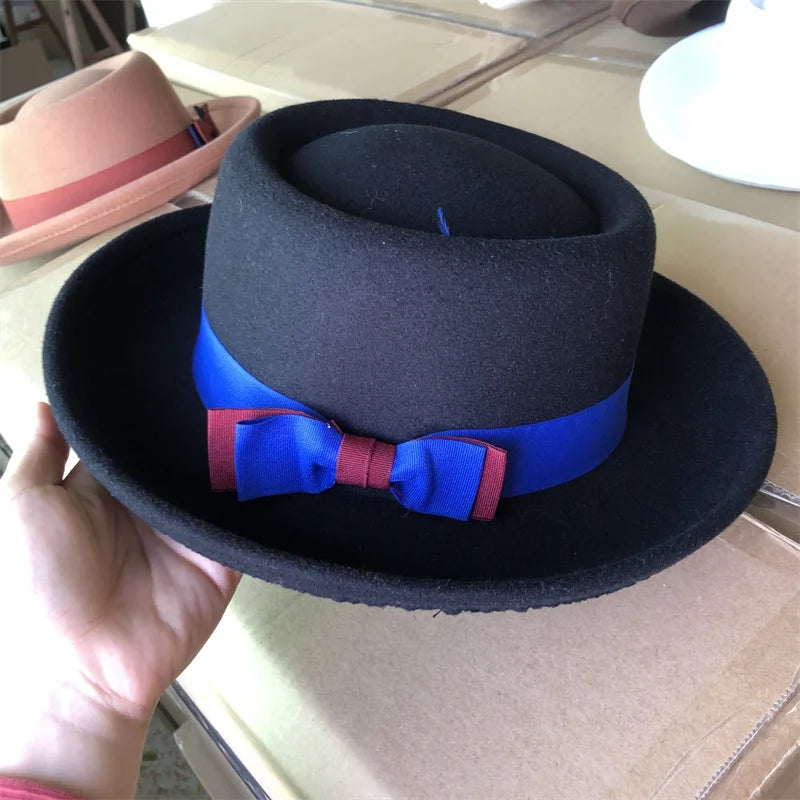 Stylish brown fedora, a versatile accessory for urban fashion.