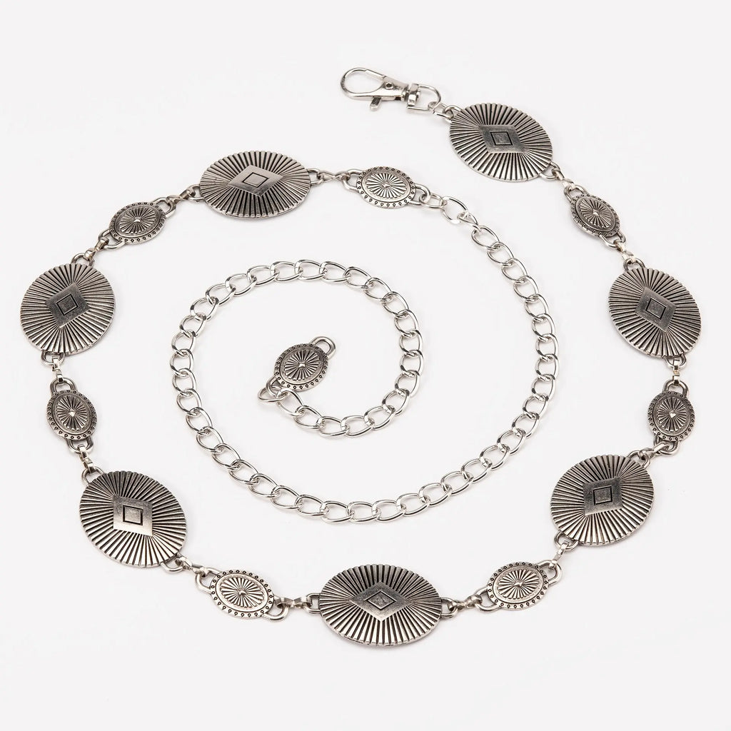 Close-up of the adjustable Golden Hour Glow waist chain showcasing its delicate design.
